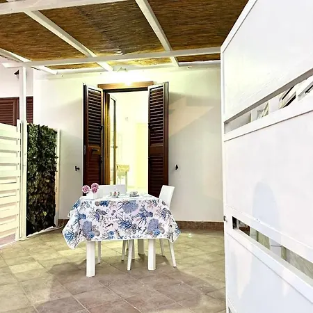 Bilocale Dimora Raffaella Apartment *